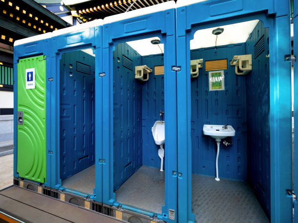 Portable Toilet Options We Offer in Clermont, FL